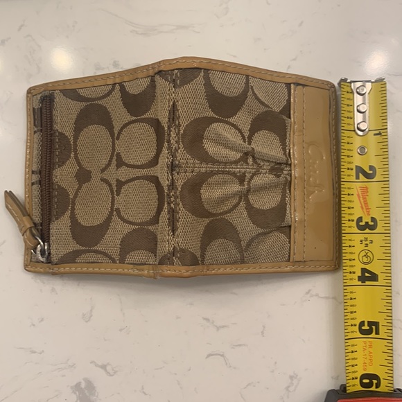 Authentic Coach Wallet - Picture 8 of 10
